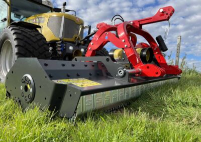 Seppi M. S7 Dyna in action cutting grass