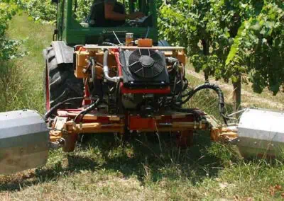Seppi XSP under canopy driving through the rows at a vineyard