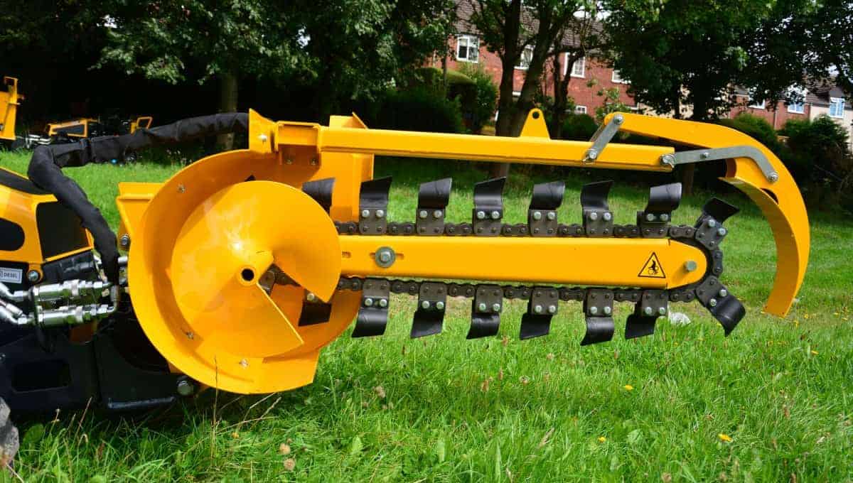 Robo trencher blades up close